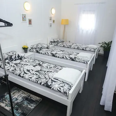 شقة Art بيهاتش